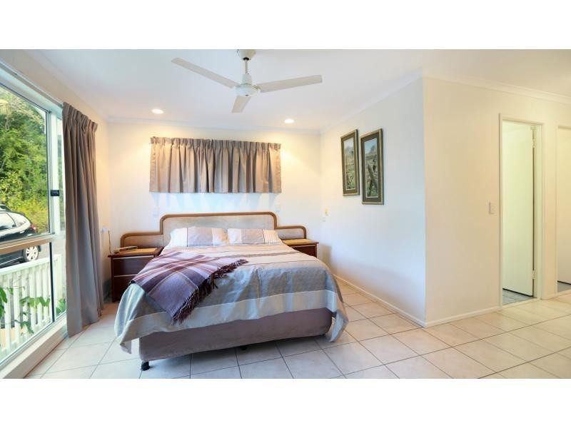 15-17 Towen View Crt, Towen Mountain QLD 4560