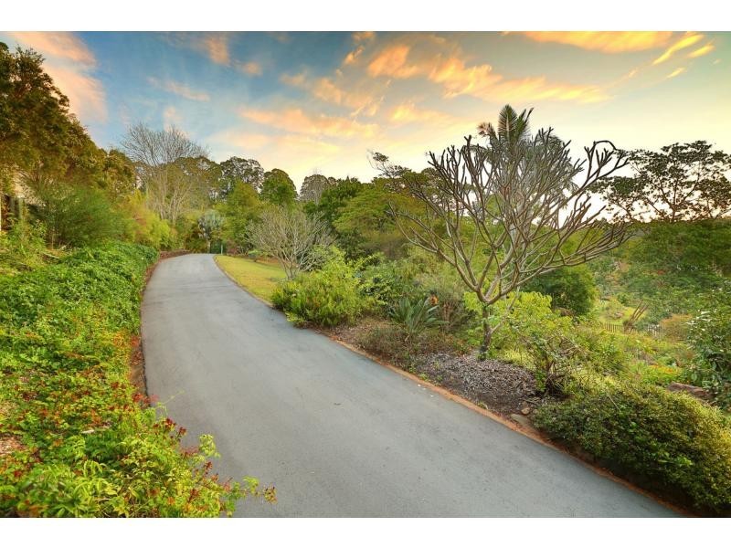15-17 Towen View Crt, Towen Mountain QLD 4560