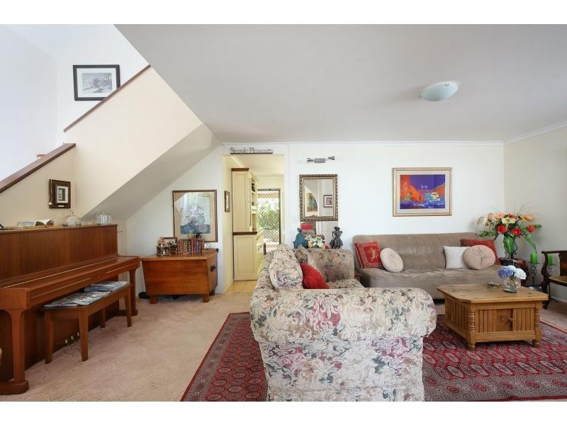 10 Kurrajong Court, Montville QLD 4560