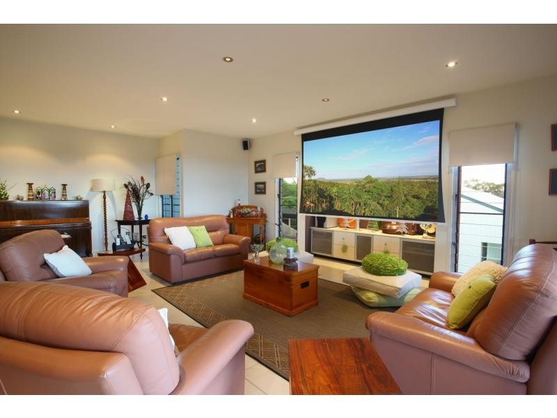 122 Atkinson Road, Bli Bli QLD 4560