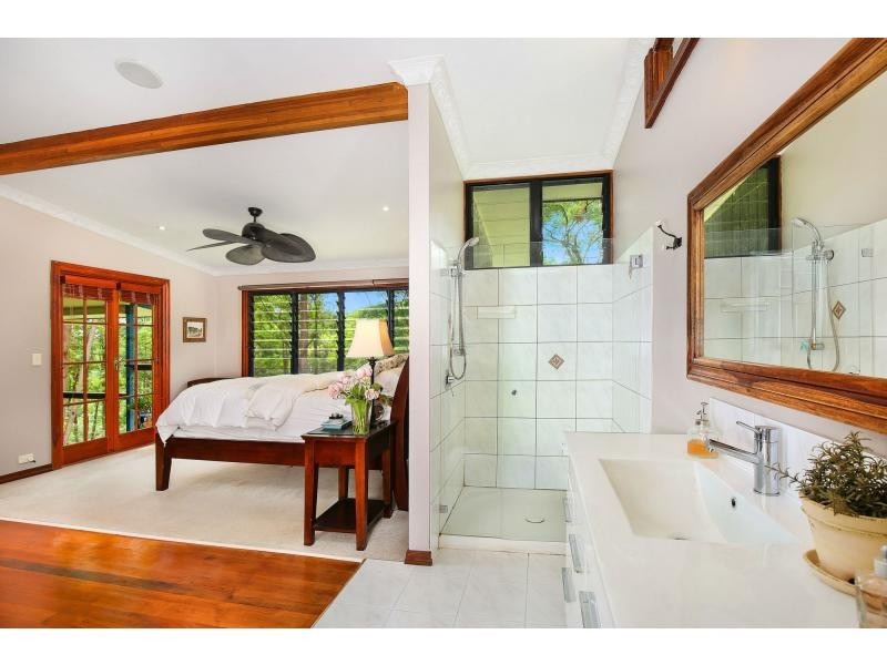 152 Citrus Road, Landers Shoot QLD 4555