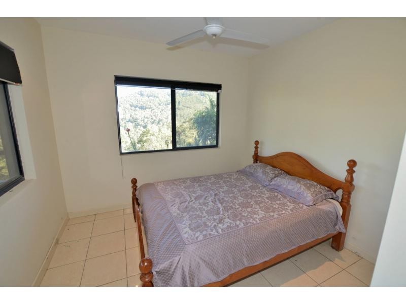 410 Hunchy Road, Hunchy QLD 4555