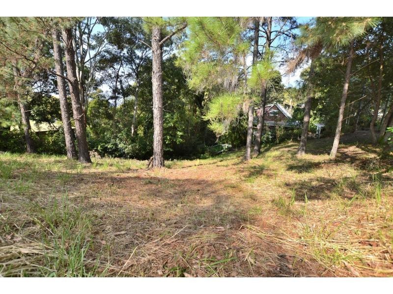 80 Panorama Drive, Nambour QLD 4560