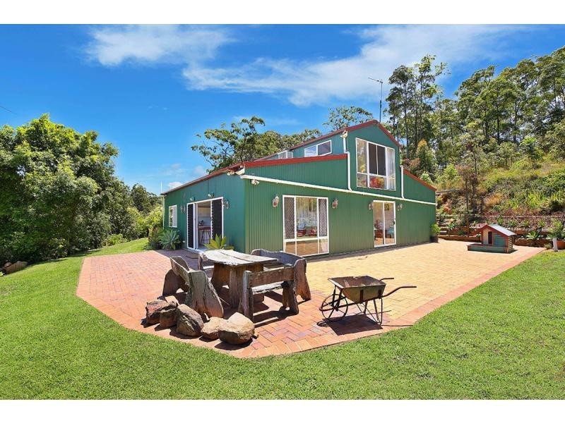 2 Banyan Road, Palmwoods QLD 4555