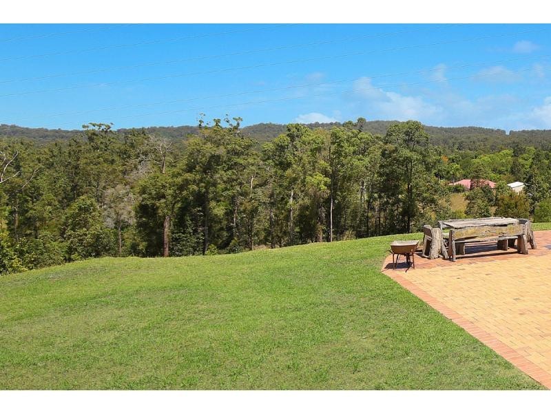 2 Banyan Road, Palmwoods QLD 4555