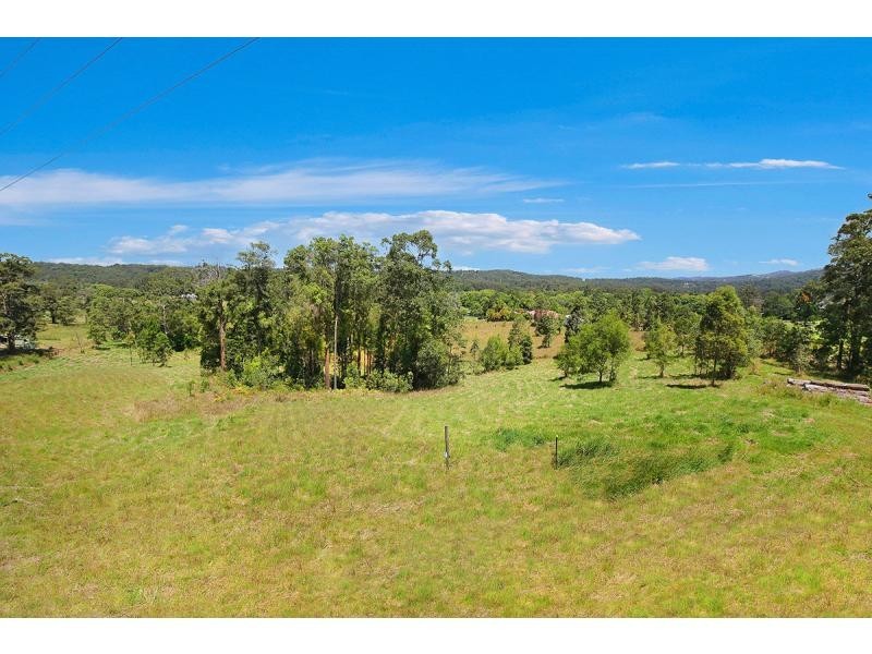 2 Banyan Road, Palmwoods QLD 4555