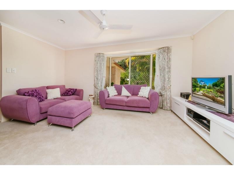 9 Corey Court, Palmwoods QLD 4555
