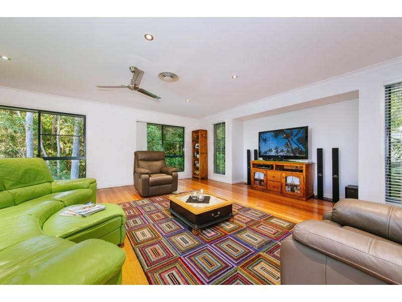 25 Yellow Cedar Place, Palmwoods QLD 4555