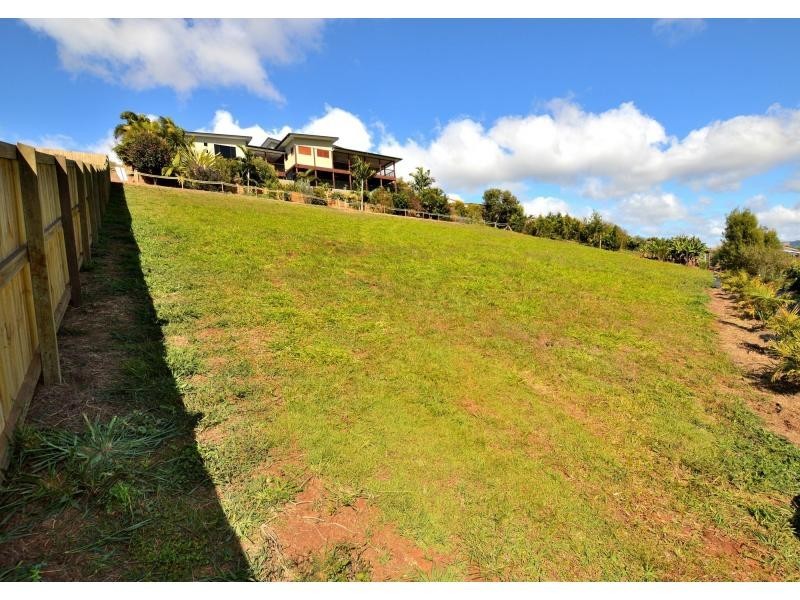 2 Bowers Court, Woombye QLD 4559