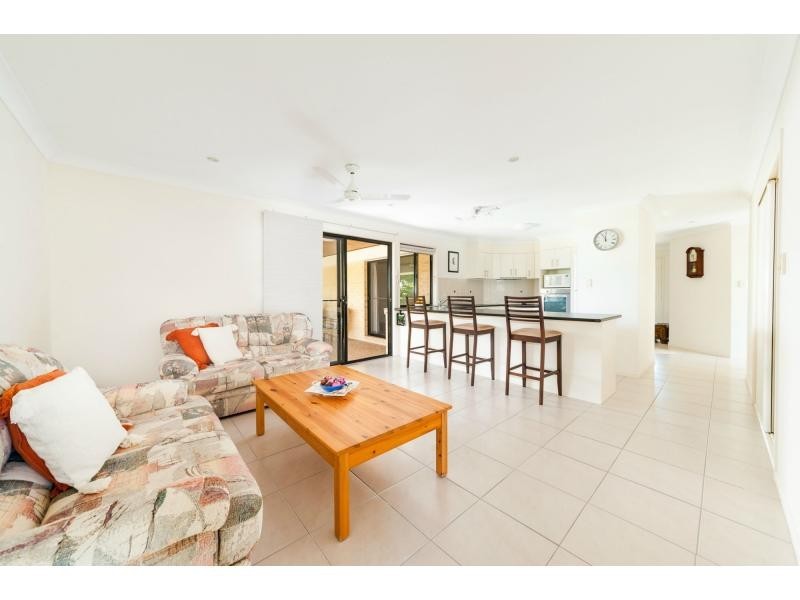 7 Red Jacket Court, Palmwoods QLD 4555