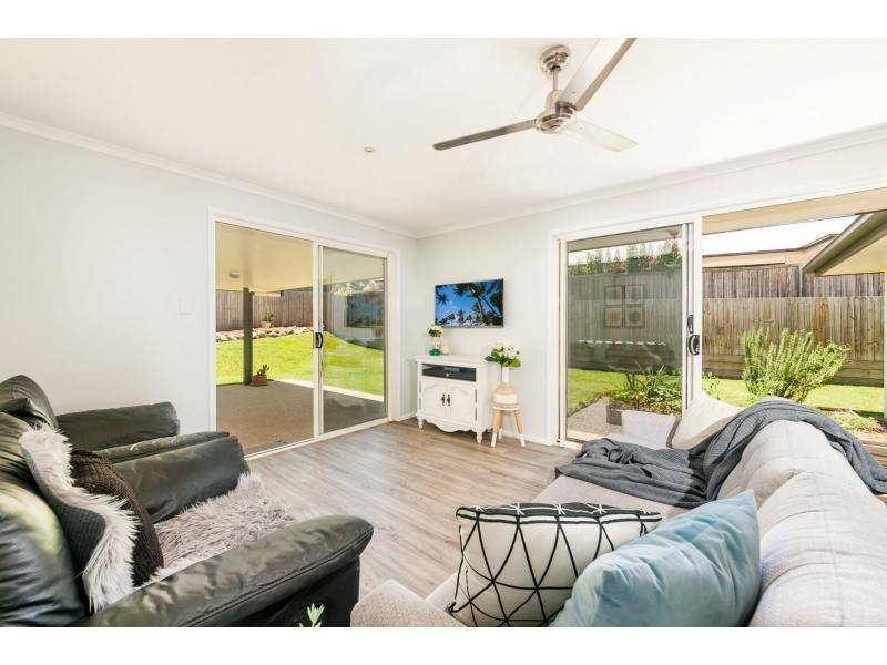 12 Paynters Pocket Avenue, Palmwoods QLD 4555