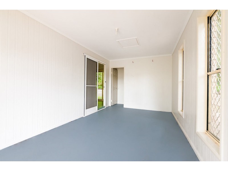 12 McKay Street, Nambour QLD 4560