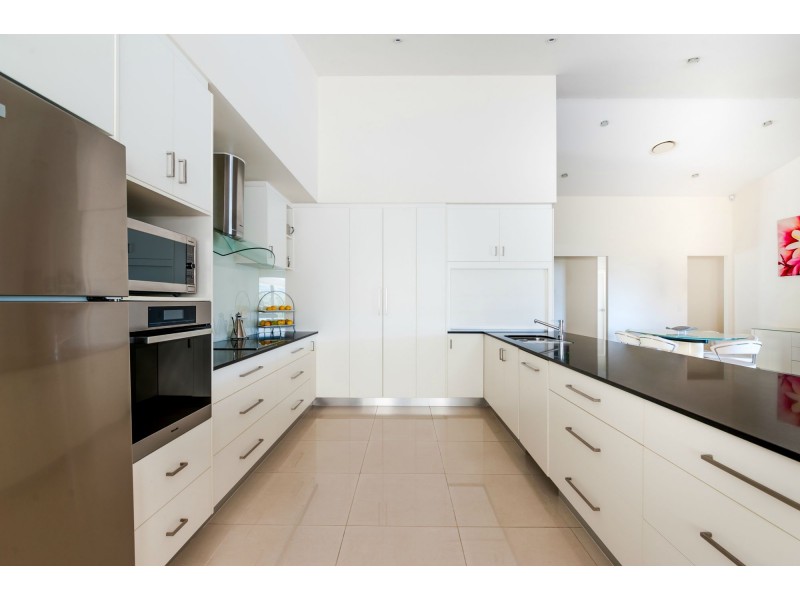 12 Longview Place, Woombye QLD 4559
