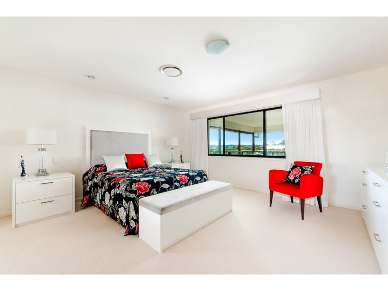 12 Longview Place, Woombye QLD 4559