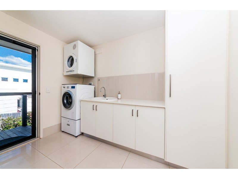 12 Longview Place, Woombye QLD 4559