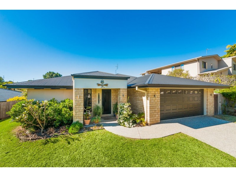 5 Rainbow Court, Woombye QLD 4559