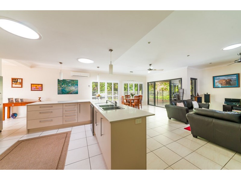 29 Yellow Cedar Place, Palmwoods QLD 4555