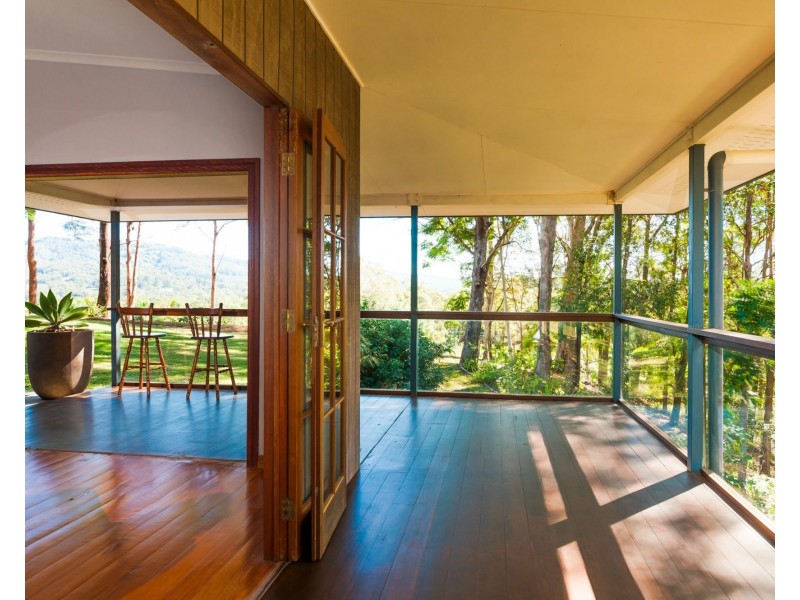 152 Citrus Road, Landers Shoot QLD 4555