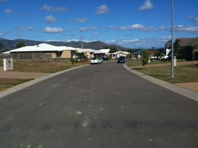 28 Keeper Court, Mount Louisa QLD 4814