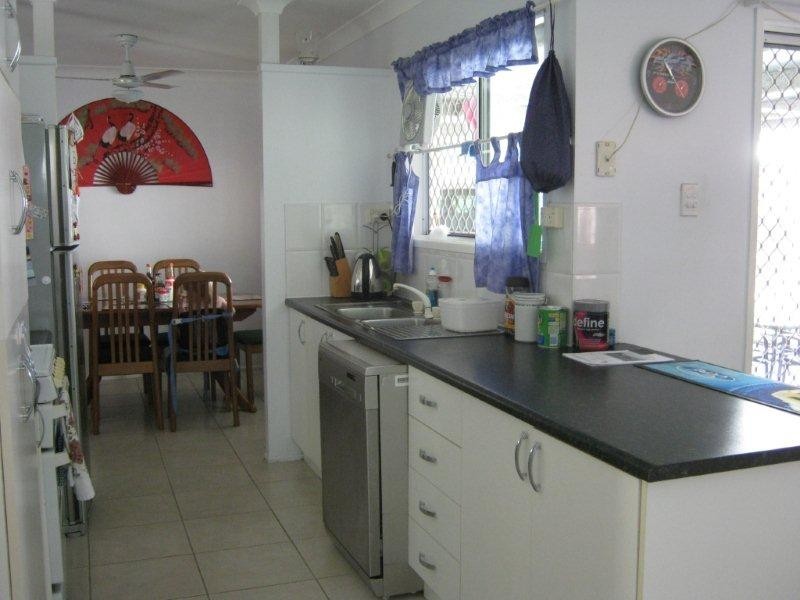 14 Thistle Court, Rasmussen QLD 4815