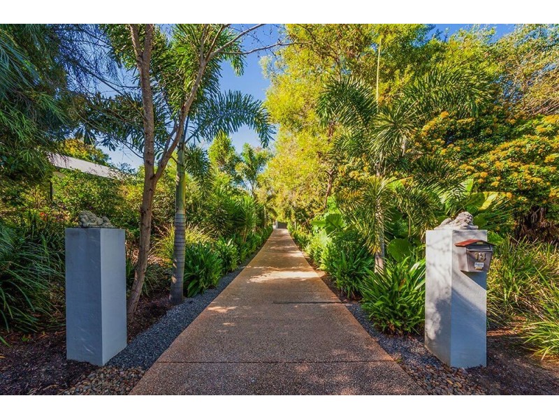 14 Plantation Rise Dr, Woombye QLD 4559