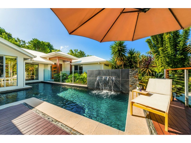 14 Plantation Rise Dr, Woombye QLD 4559