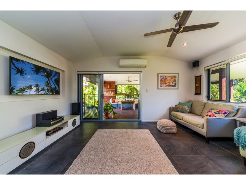 14 Plantation Rise Dr, Woombye QLD 4559