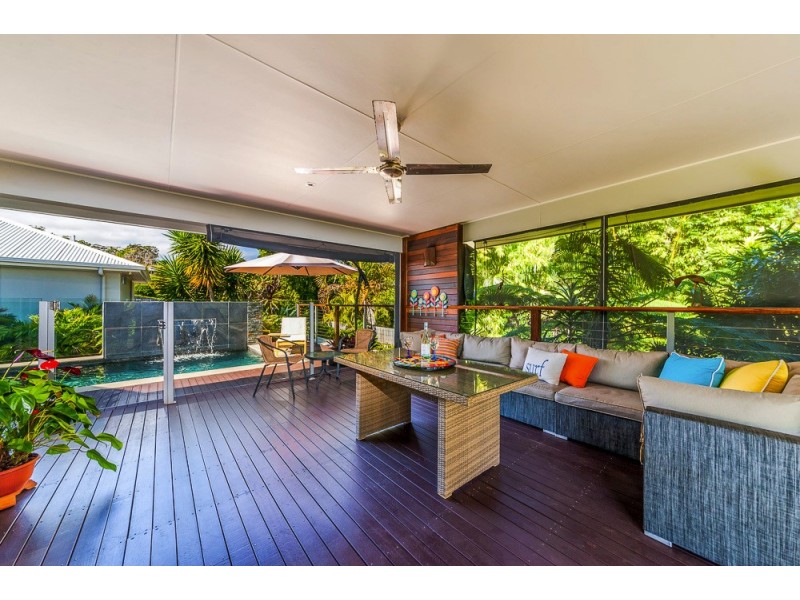 14 Plantation Rise Dr, Woombye QLD 4559