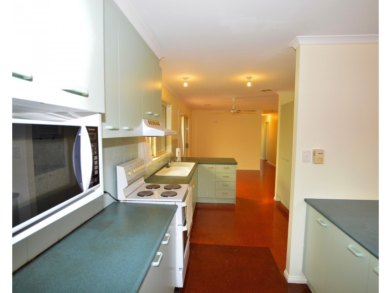 5A Wharf St, Yandina QLD 4561