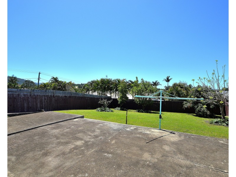5A Wharf St, Yandina QLD 4561