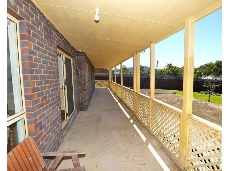 5A Wharf St, Yandina QLD 4561