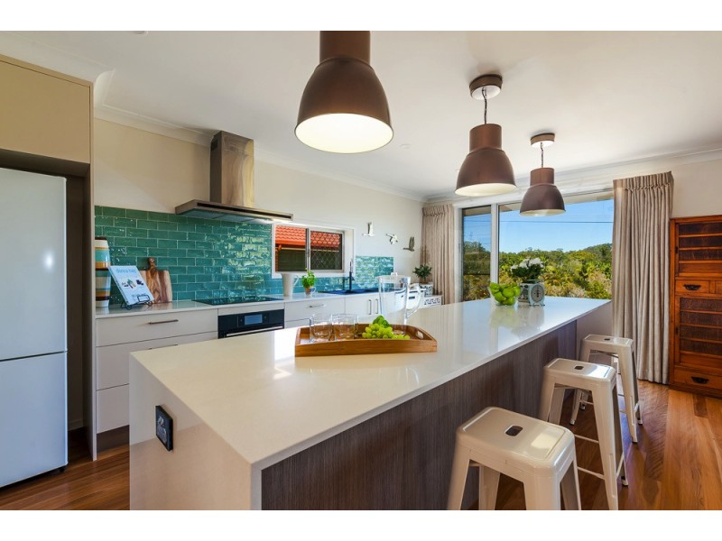 16 Dunning St, Palmwoods QLD 4555