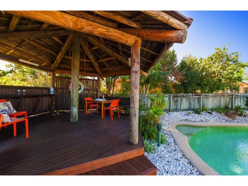 16 Dunning St, Palmwoods QLD 4555