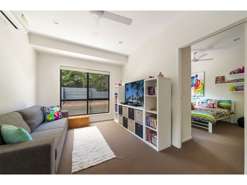 8 Ridgeview Pl, Woombye QLD 4559