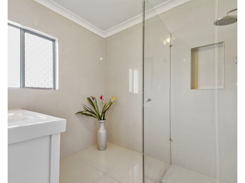 12 Paskins Rd, Palmwoods QLD 4555