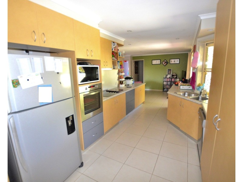 9 Primrose Ct, Palmwoods QLD 4555
