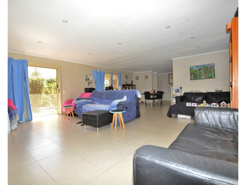 9 Primrose Ct, Palmwoods QLD 4555