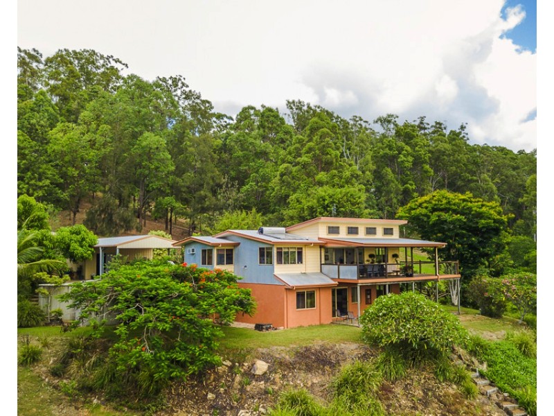 283 Hunchy Rd, Hunchy QLD 4555