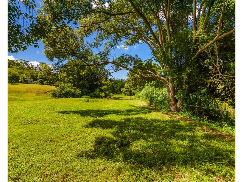 29 Menary Rd, Coes Creek QLD 4560