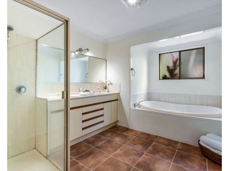 95 Jubilee Dr, Palmwoods QLD 4555