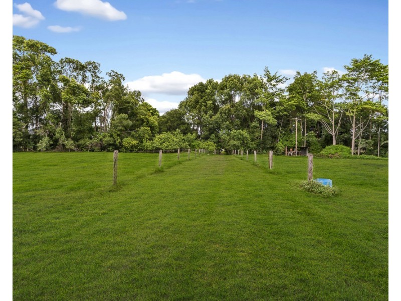 95 Jubilee Dr, Palmwoods QLD 4555