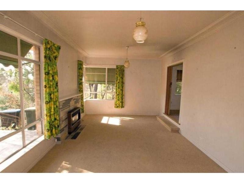 11 Wirth Street, Flora Hill VIC 3550