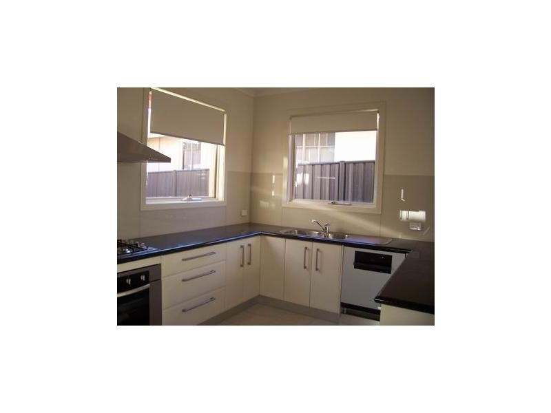 Unit 3/105 Sternberg Street, Kennington VIC 3550