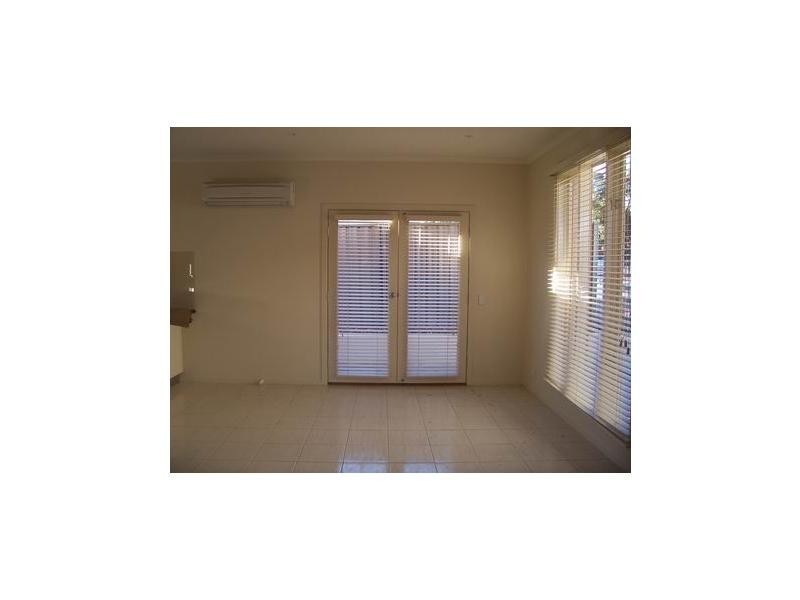 Unit 3/105 Sternberg Street, Kennington VIC 3550