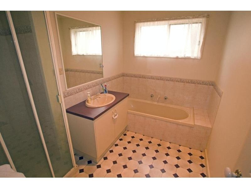 2A Magazine Boulevard, Golden Square VIC 3555