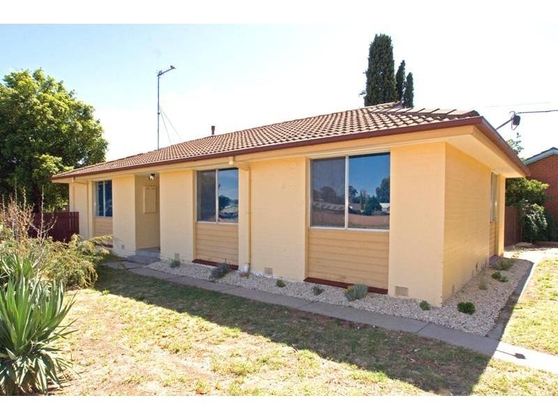8 Winze Court, Long Gully VIC 3550