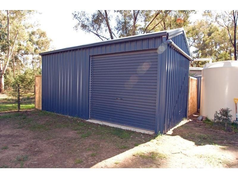 5 Ash Court, Ascot VIC 3551