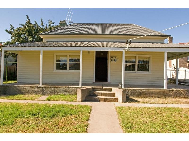 90 Eaglehawk Road, Bendigo VIC 3550