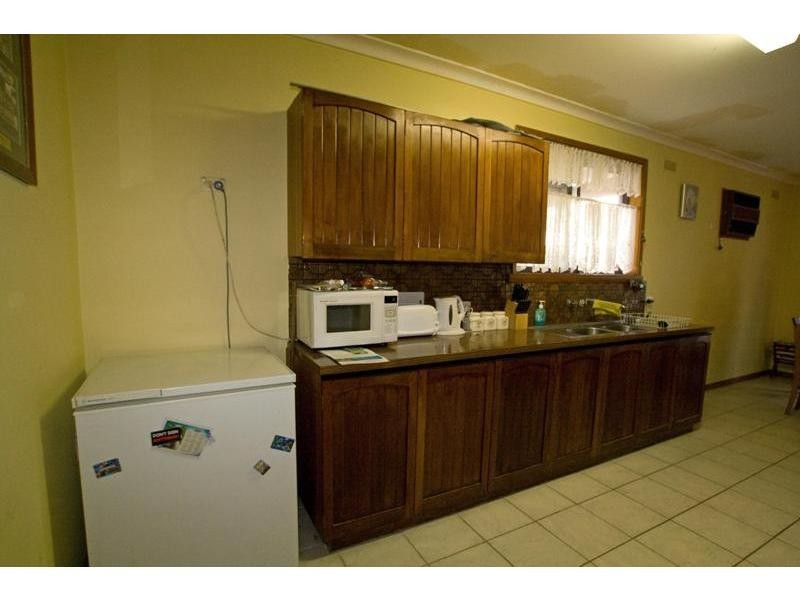 9.. Grace Street, White Hills VIC 3550