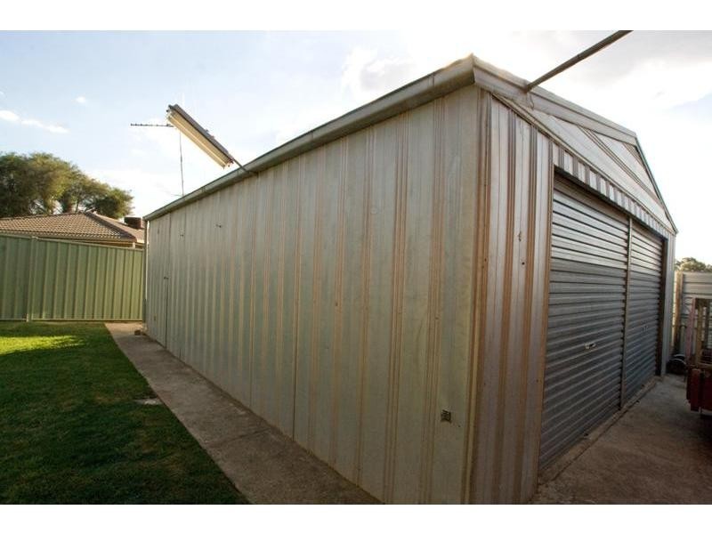 9.. Grace Street, White Hills VIC 3550